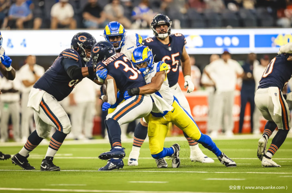 客场对阵亚美尼亚，葡萄牙进了五个，罗哥梅开二度。...