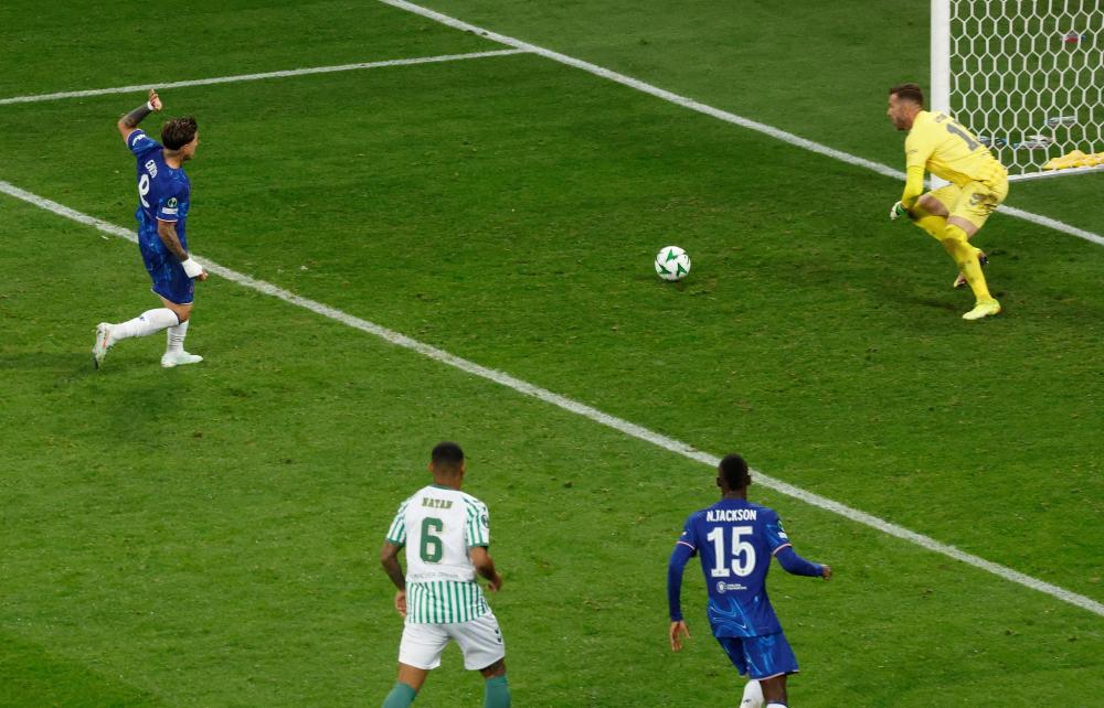 阿莫林：没去想5场不败我想的是2场没赢了；我们离完美还很远